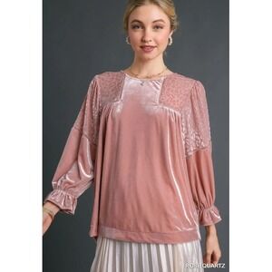 Umgee Rose Quartz Velvet Blouse